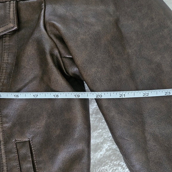 NWT Levi's Faux Leather Tucker Brown Jacket Size M Streetwear Retro Moto Western - Picture 14 of 16